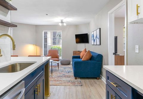 อื่นๆ Modern Urban Oasis in Prime Buckhead Atlanta