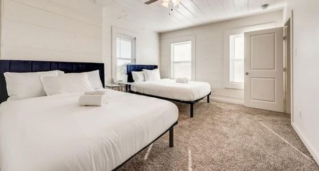 その他 2 4 Queen Beds High Speed Wifi Private Parking