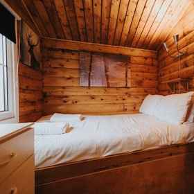 Room1Rustic & Cozy 2 Bed Log Cabin Retreat,Pistyll別墅