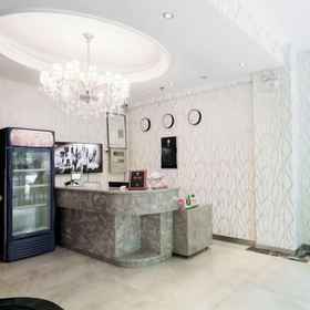 Lobby 1 HomeInn Pebble Motel (Qingdao May 4th Square Olympic Sailing Center store), Hotel Tong'an Rd