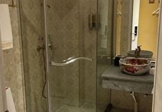 Lainnya 6 Oscar Art Hotel