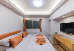 Others 7 Painting Base in Yun Shui Trackway