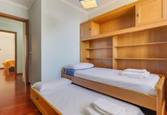 其他 3 Ajuda I 4 D in Funchal