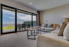 Others 4 Mango in Funchal With 2 Bedrooms and 2 Bathrooms