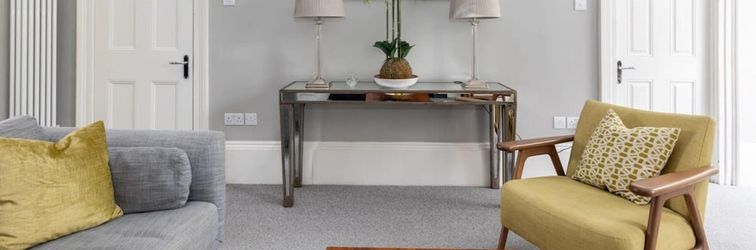 Others Light-filled Period Apartment - Central Bath