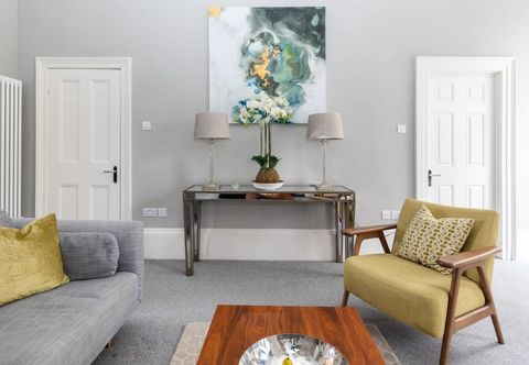 Others Light-filled Period Apartment - Central Bath