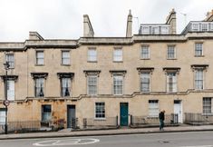 Others 6 Central Townhouse With Garden Free Parking