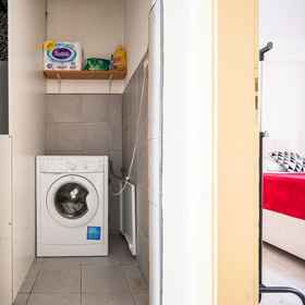 Room 1 Modern 1bdr Apartment Near City Center, Sarajevo International Airport (SJJ) Hotels