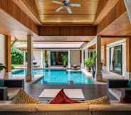 Lainnya 4 Champagne Pool Villa