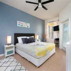 Room 1 Disney Area Vacation Rental Pool, Calabay Palms Villa Hotels
