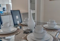 Others 6 2 BR Fully Furnished Apartment at Penn Quarters - Surrounded by Best Restaurants in Town