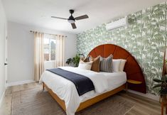 Lainnya 3 Cozy 2 BR Home With hot tub and Patio