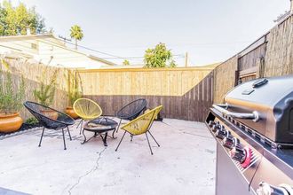 其他 4 Live Like a Local - Studio With Huge Backyard