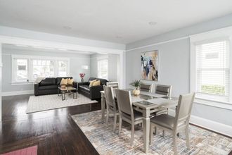 Others 4 Bankers Hill Bliss Chic Roomy Home Near Airport