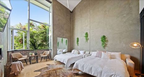 Others 2 New York Style Penthouse in the Heart of the City