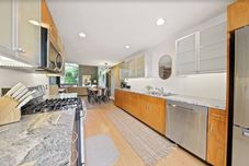 Others New York Style Penthouse in the Heart of the City