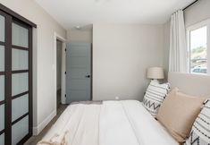 其他 7 Peaceful 4br With Fire Pit and Huge Yard