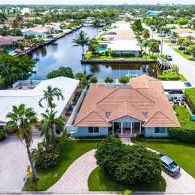 Room1Luxe 4BR Waterfront w Htd Pool 5min to Beach,Fort Lauderdale別墅