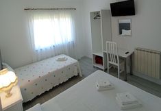 Others 7 Casa Talika