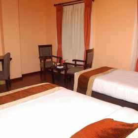 Room 1 Luxe Inn Boutique Hotel, Manthali Hotels