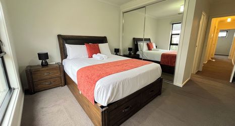 기타 2 Tasha's Apartment on Masterdale