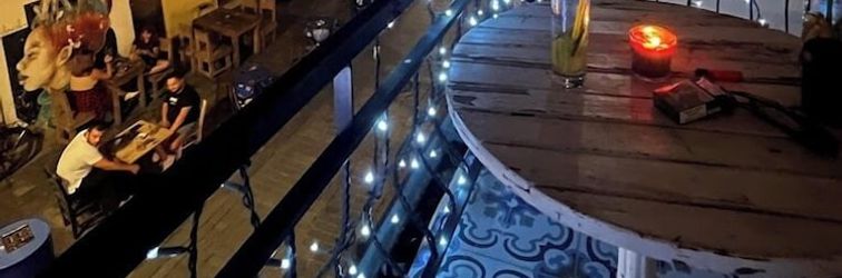 Others Callisto Pub & Kitchen & Hotel