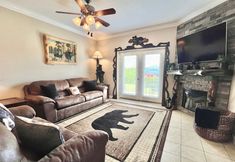 Khác 4 Sleepy Bear Getaway