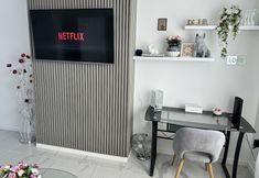 其他 3 Modern 3-bed Hideaway Near Westgate With Parking