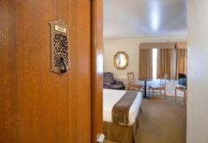 อื่นๆ 7 The Baroness Hotel