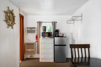 Others 4 South Arm Retreats Standard Room 2