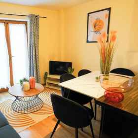 Primary image1Beautiful 2-bedroom Apartment in Kettering,Wilbarston飯店