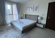 Others 2 Yogi - Beautiful Burj Khalifa View in this 1BR Apartment