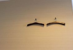 Others 6 En- Hostel & Cafe Bar