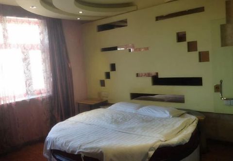 Khác Xiaohonglou Hotel, Luohe