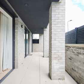 Room 1 The Brondesbury Hideout - Breathtaking 1bdr Flat With Terrace Parking, West Hampstead Hotels