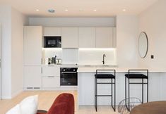 Others 4 The Brondesbury Scenery - Bright 1bdr Flat With Balcony + Parking