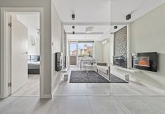 其他 6 RentPlanet - Apartament na Śródmieściu