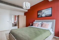 Others 2 Studio at Torun Center 5 min to Metro and Astoria