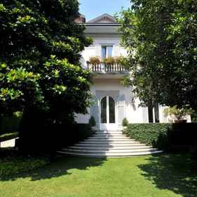 Room 1 Villa Dell Artista by Elite Villas, โรงแรม & ที่พัก Province of Como