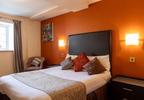 其他 The Warehouse