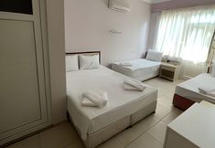 Others 6 Beachway Hotel Side