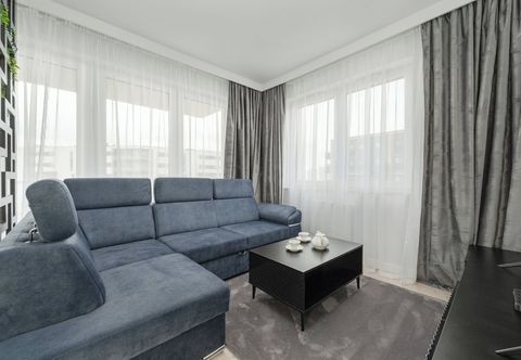 Others Białowieska Apartment Wrocław by Renters