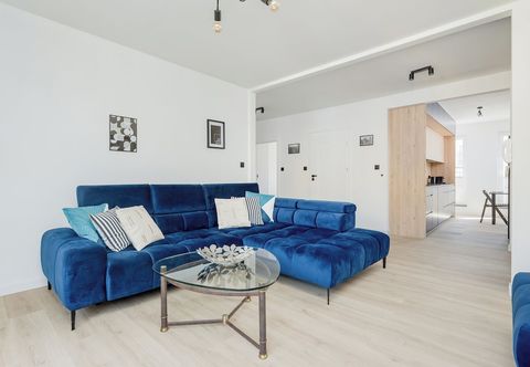 その他 Wroclaw Dark Blue Apartment by Renters