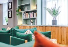 기타 4 City Studios Preston