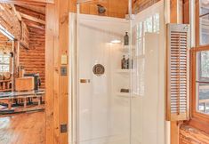 อื่นๆ 4 Lake & Beach Access at Lake Luzerne Cabin!