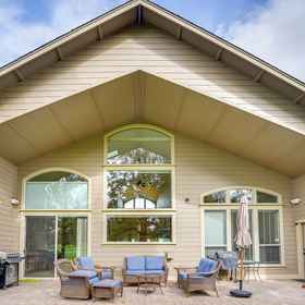 Primary image1Redmond Golf Getaway - Near Smith Rock State Park!,德舒特斯县飯店