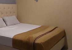 Others 3 Deluxe Suite And Room