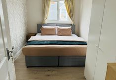 Others 6 Entire 4-bed House in Sunderland