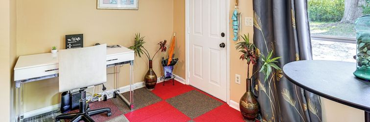 其他 19 Mi to Disney World: Bright Haines City Getaway!