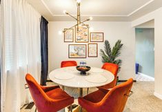 อื่นๆ 6 Vibrant Tacoma Retreat, Near Point Defiance Park!